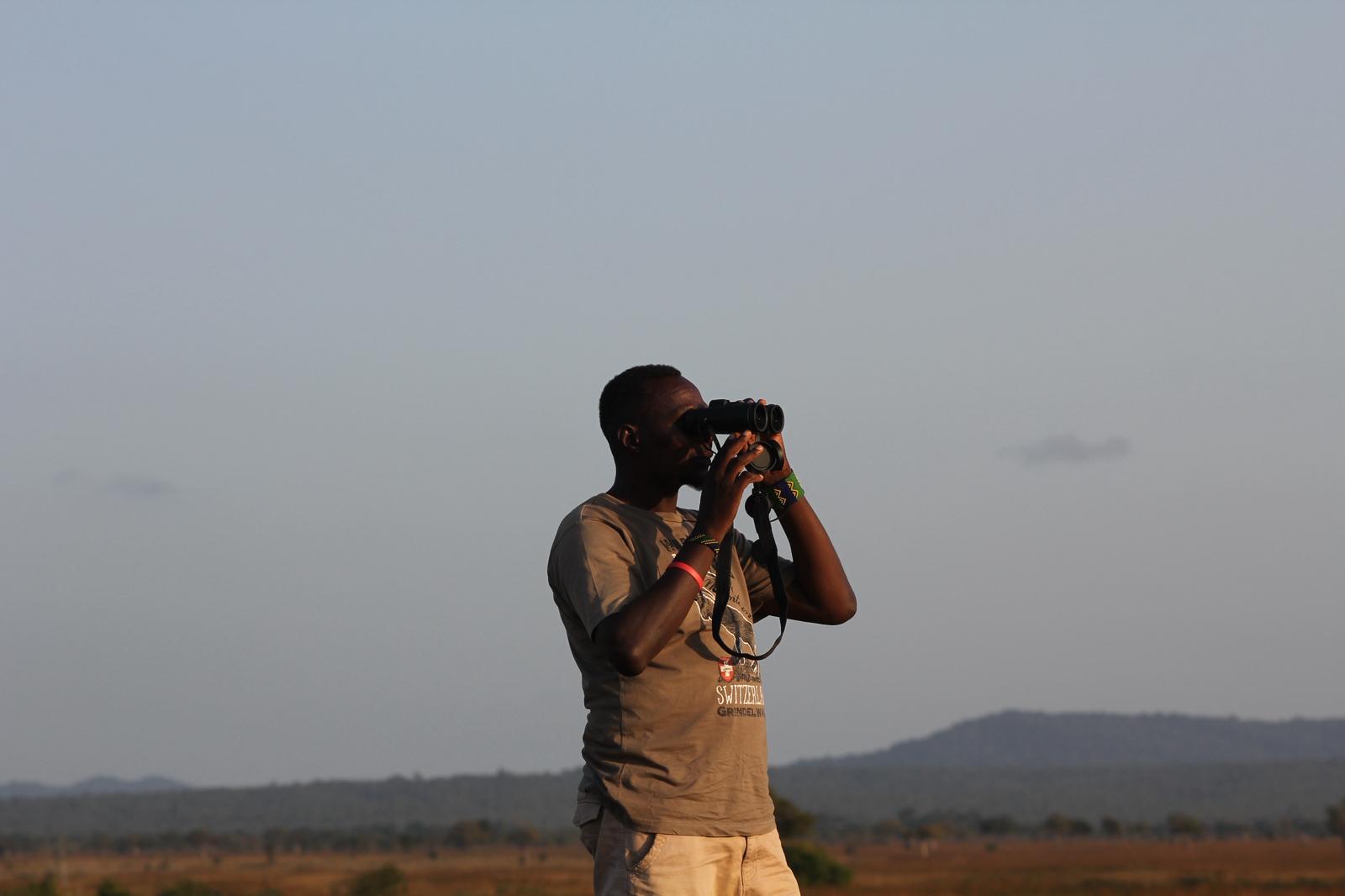 Safari-Fahrzeug im Ngorongoro Nationalpark